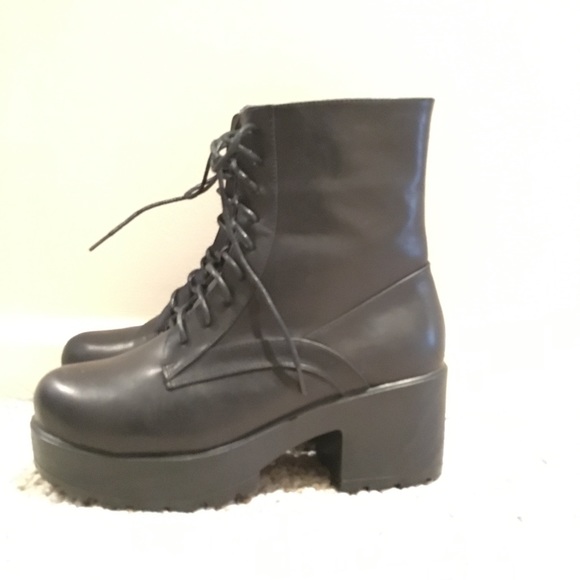Black Wide Heel Lace-Up Boots - Picture 3 of 5